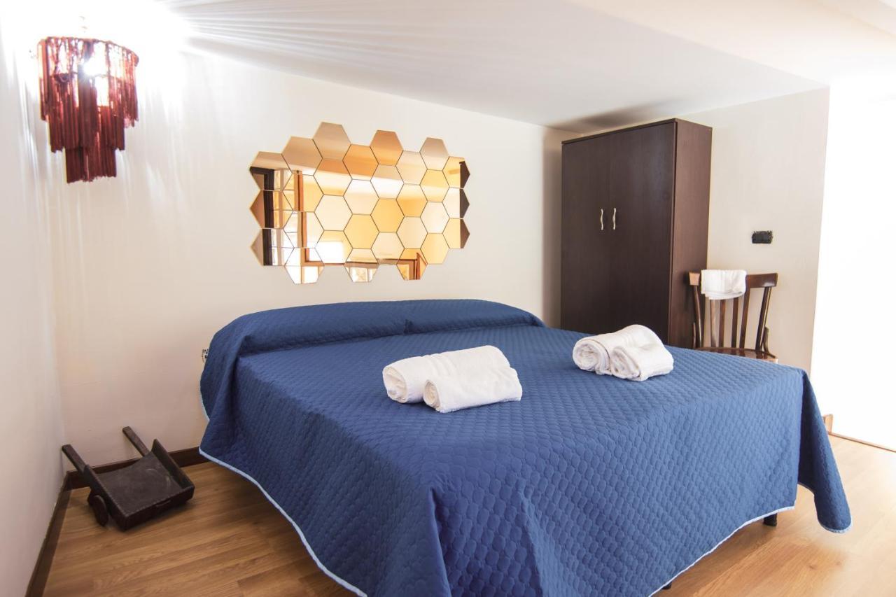 Centro Storico Garibaldi Guest House Napoli Eksteriør bilde