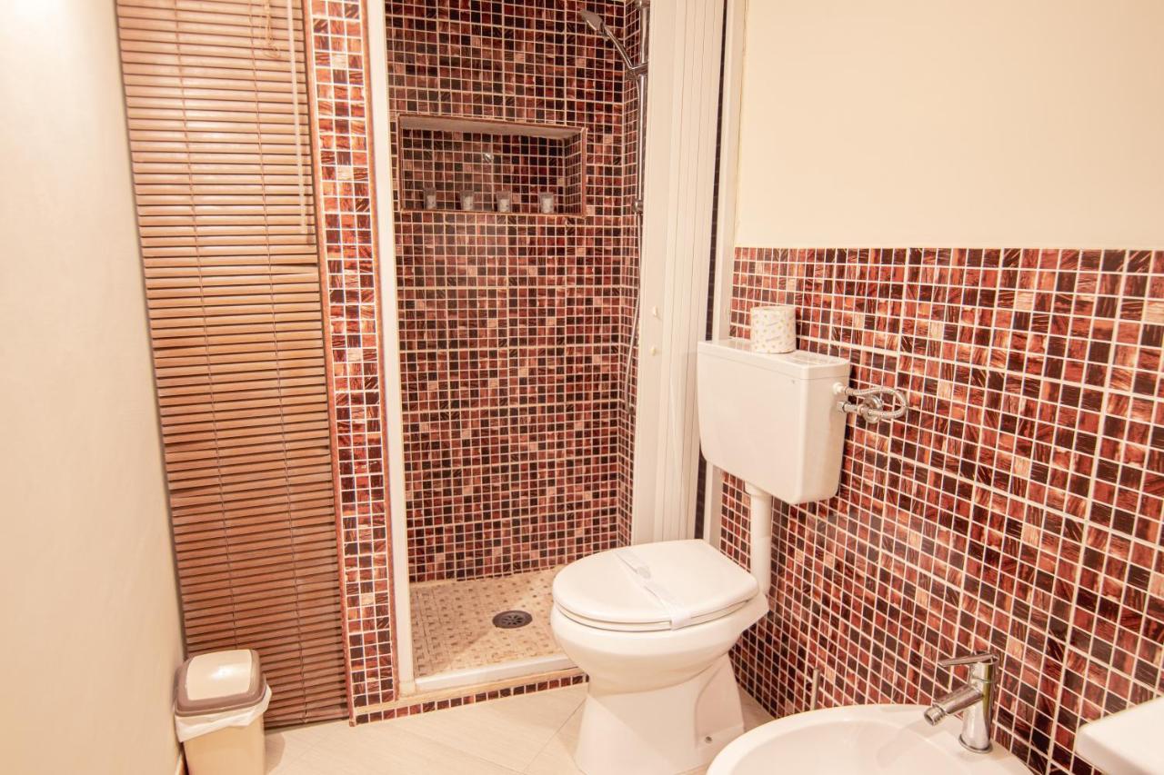 Centro Storico Garibaldi Guest House Napoli Eksteriør bilde
